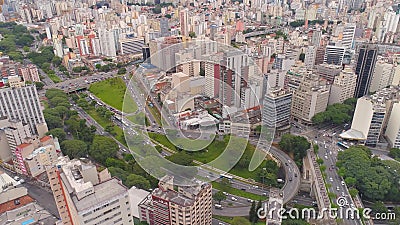 SAO PAULO, BRÉSIL - 3 MAI 2018 : Vue aérienne de la place de Ground Zero de centre de la ville Place touristique banque de vidéos SAO PAULO, BRÉSIL - 3 MAI 2018 : Vue aérienne de la place de Ground Zero de centre de la ville Place touristique banque de vidéos