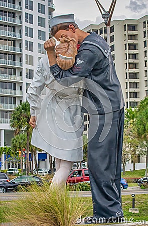 Sarasota, Florida - February 4, 2016: Unconditional Surrender Kiss Statue in Sarasota Editorial Stock Photo
