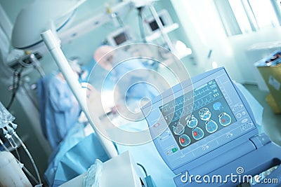 Scanning of brain damage in the ICU Stock Photo