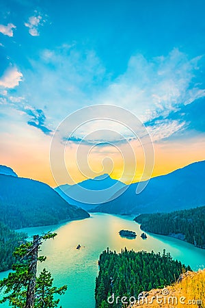 Scene over Diablo lake when sunrise in the early morning in North Cascade national park,Wa,Usa. Stock Photo