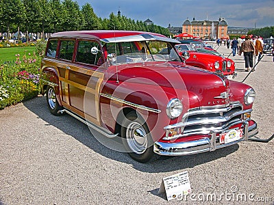 PLYMOUTH SUBURBAN ST WAGON - 1950 Editorial Stock Photo