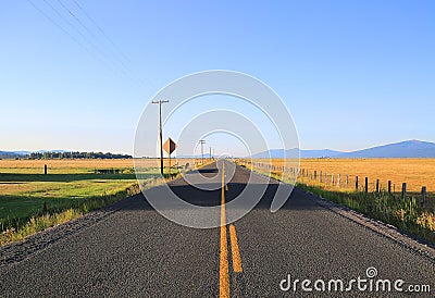 Scenic highway in Ft Klamath, Oregon. Stock Photo