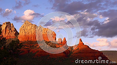 Sedona, de Rotsvorming van Arizona, Gezoem binnen Sedona, de Rotsvorming van Arizona, Gezoem binnen