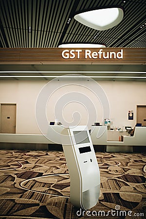 Self service kiosk GST refund for passenger at Changi International Airport Stock Photo