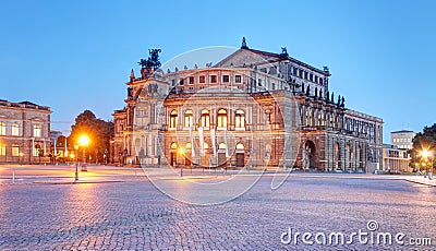 Semperoper opera building at night in Dresden Stock Photo