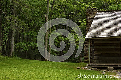 Settlers Cabin Cades Cove Valley in The Tennessee Smoky Mountains Stock Photo