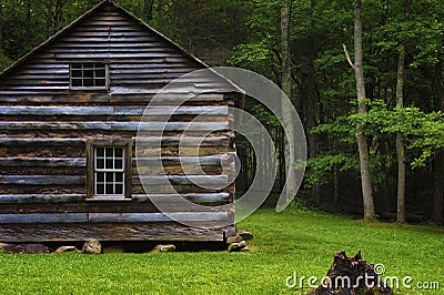 Settlers Cabin Cades Cove Valley in The Tennessee Smoky Mountains Stock Photo