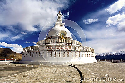 Shanti stupa Stock Photo