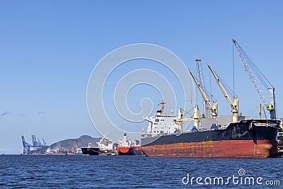 Ships in full operation at the Port of Paranaguá Stock Photo