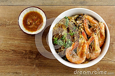 Shrimp potted with vermicelli Stock Photo