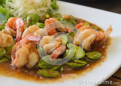 Shrimp stir-fried with stink beans Stock Photo