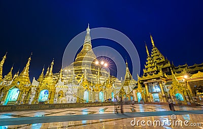 Shwedagon golden pagoda at night, Yangon,Myanmar Stock Photo