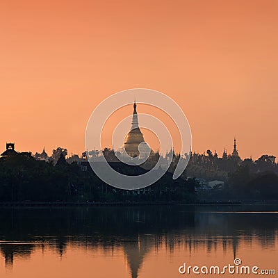 Shwedagon Pagoda in Yangon, Myanmar Stock Photo