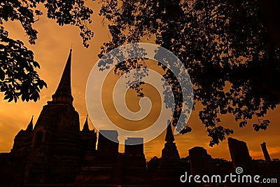 Silhouette of Wat Phra Sri Sanphet , Ayutthaya Stock Photo