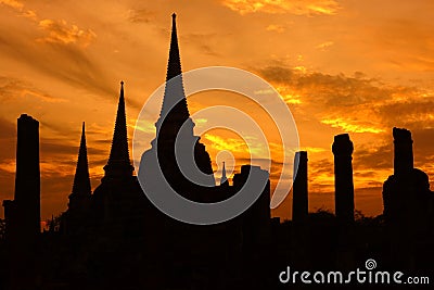 Silhouette of Wat Phra Sri Sanphet , Ayutthaya Stock Photo