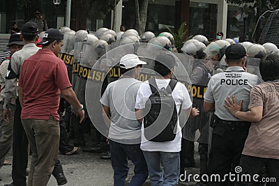 SIMULATED PERFORMANCE HANDLING OF VIOLENCE IN THE TASTE SUKOHARJO Editorial Stock Photo