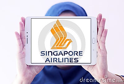 Singapore airlines logo Editorial Stock Photo