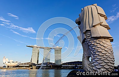 Singapore Marina Bay Sands Hotel and ArtScience Museum and Merlion Editorial Stock Photo