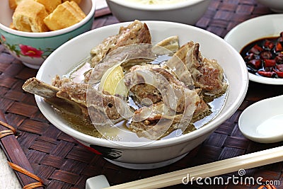 Singare bak kut teh, spicy pork rib soup Stock Photo