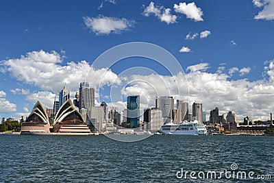 Skyline sydney harbour and opera hous and ship Editorial Stock Photo