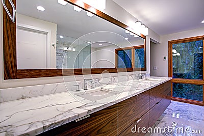 Sleek bathroom with double vanity cabinet Stock Photo