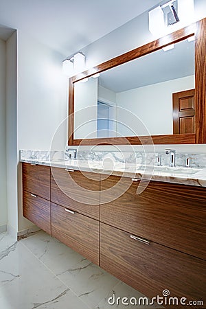 Sleek bathroom with double vanity cabinet Stock Photo