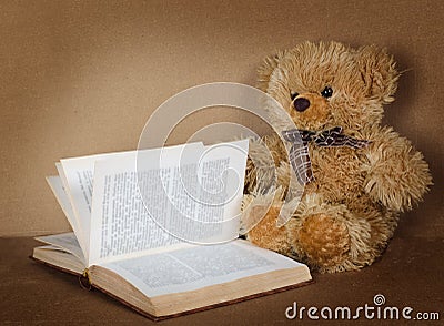 Small teddy bearsmall teddy bear with the book Stock Photo