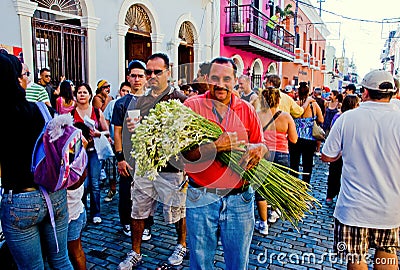 A smiling Puerto Rico flower vender Editorial Stock Photo