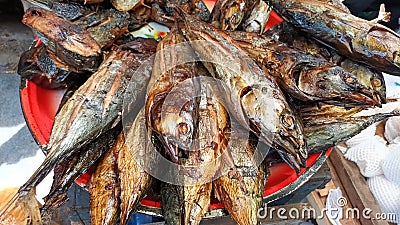 Smoked fufu fish is widely sold in traditional markets Stock Photo