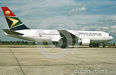 South African Airways Boeing B-767-226R ZS-SRC CN 23180 LN 99 . Editorial Stock Photo
