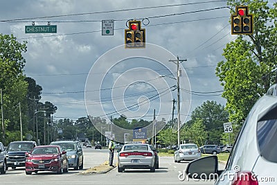 South Carolina State Trooper assisting motorist Editorial Stock Photo