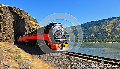 Southern Pacific Daylight Steam Engine Editorial Stock Photo