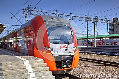 Speed electric train Siemens Desiro RUS Lastochka (Moscow - Nizhny Novgorod) at Kursky Railway Station. Editorial Stock Photo