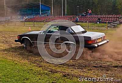 Speed test Mercedes Benz 380 SE Editorial Stock Photo