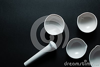 Spice cookware consisting of a wooden spoon and ceramic plates Stock Photo