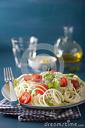 Spiralized courgette salad with avocado dressing, healthy vegan Stock Photo