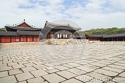 Square and the main hall of Changgyeonggung Palace in Seoul Stock Photo