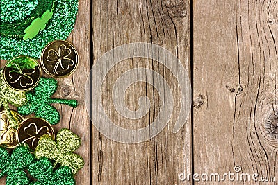 St Patricks Day decor side border over rustic wood Stock Photo