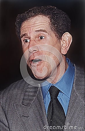 Tony Roberts at a Midtown Manhattan Reception in 2002 Editorial Stock Photo