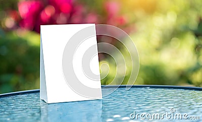 Stand mock up menu frame tent card blurred background design Stock Photo