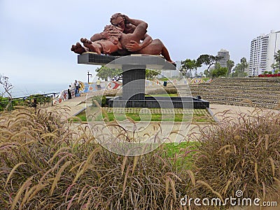 Statue of couple embracing and kissing Editorial Stock Photo