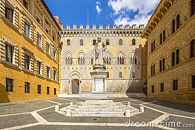 Statue of Sallustio Bandini, Siena, Italy Stock Photo