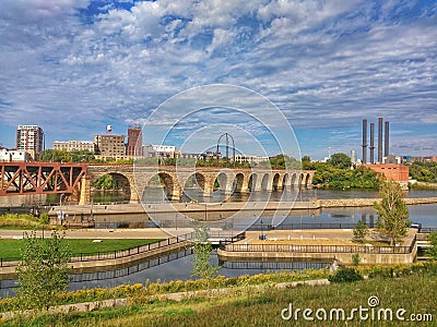 Stone Arch Bridge, Minneapolis, Minnesota Editorial Stock Photo