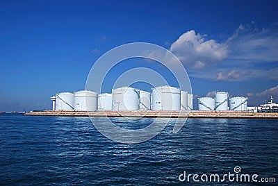 Storage tanks at a refinery in Singapore Stock Photo