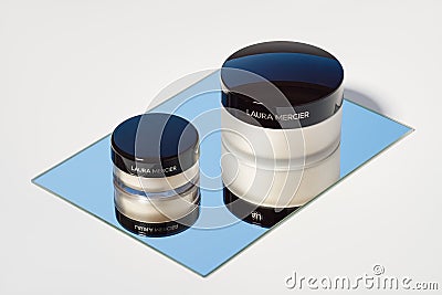 Strasbourg, France - September 2023: Laura Mercier Translucent Loose Setting Powder Editorial Stock Photo