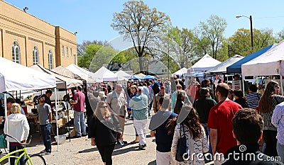 Street Fair Shoppers In The Historic Cooper-Young District Editorial Stock Photo