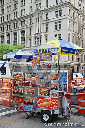 Street vendor cart in Manhattan Editorial Stock Photo