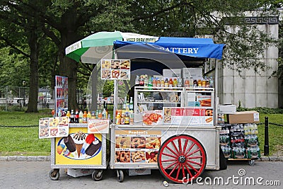 Street vendor cart in Manhattan Editorial Stock Photo