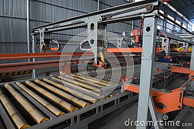 Experimental study on large precast prestressed concrete spatial structures Stock Photo