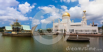 Sultan Omar Ali Saifuddin Mosque in Brunei Stock Photo